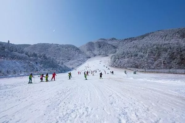 2020-2021襄陽保康橫沖國際滑雪場(chǎng)營(yíng)業(yè)時(shí)間 附交通攻略