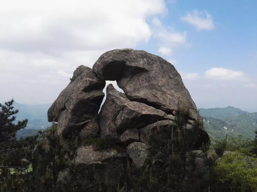 龜峰山風景區(qū)好玩嗎 龜峰山旅游攻略